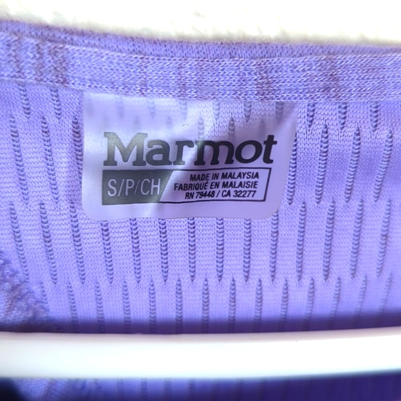 NWOT Marmot Long Sleeve Top - Picture 3 of 3
